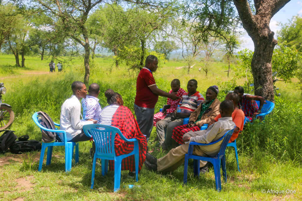Focus group at Naitoli village by Afrique One-REACH fellows